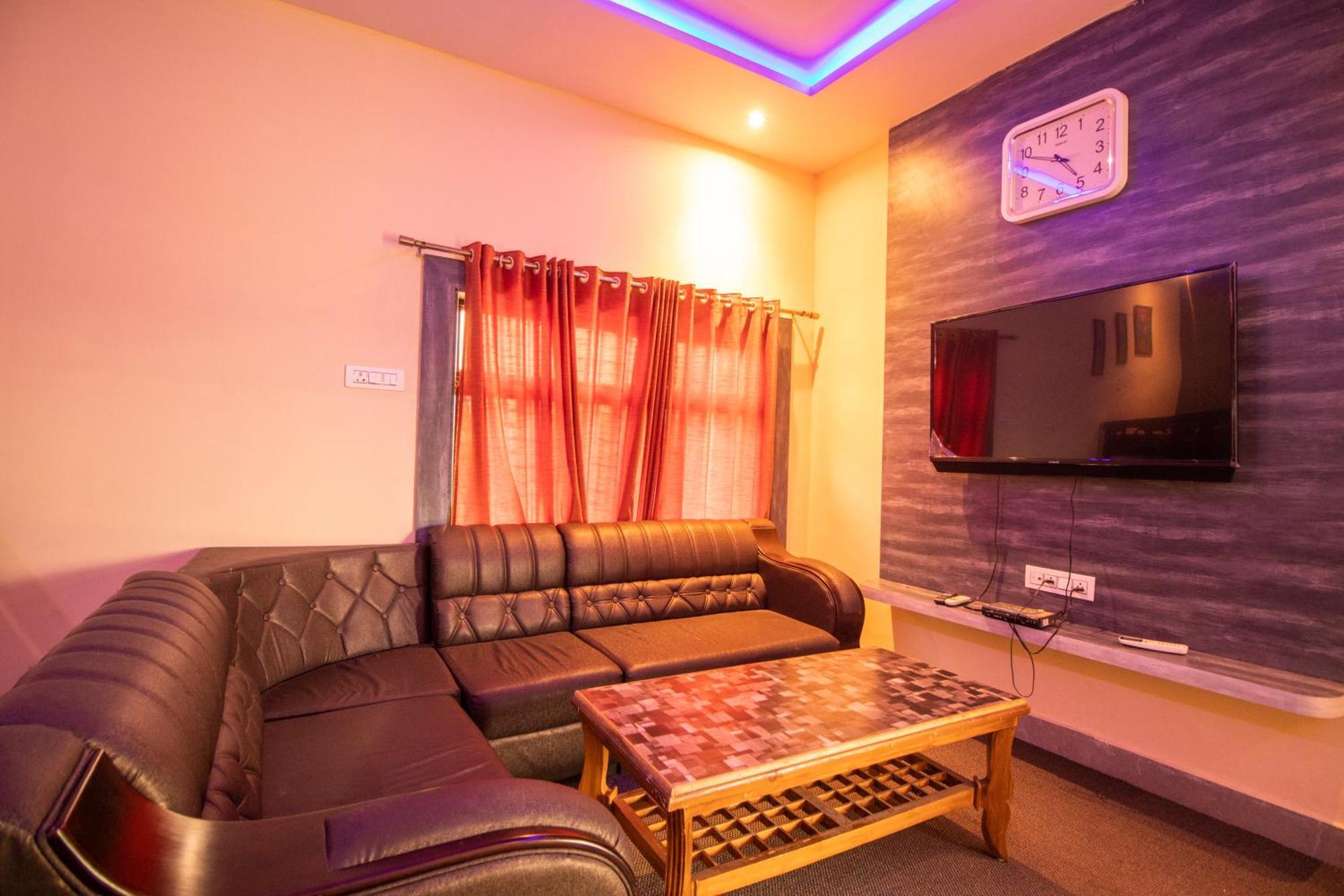 Wowstayz Dream View Heritage Khapa  Exterior photo